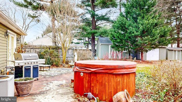 100 BROOKFIELD DR, Dover, DE 19901