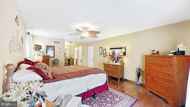 100 BROOKFIELD DR, Dover, DE 19901