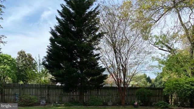 100 BROOKFIELD DR, Dover, DE 19901