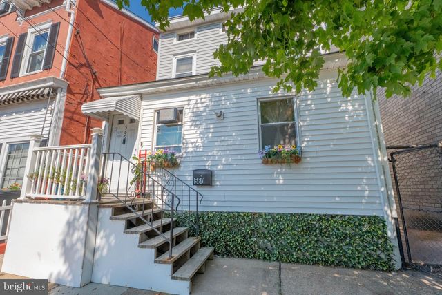 560 SECOND ST, Trenton, NJ 08611