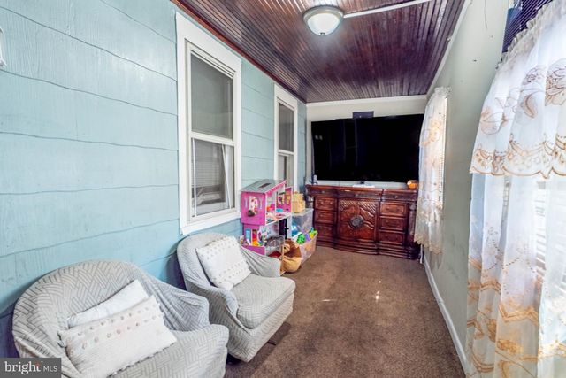 560 SECOND ST, Trenton, NJ 08611