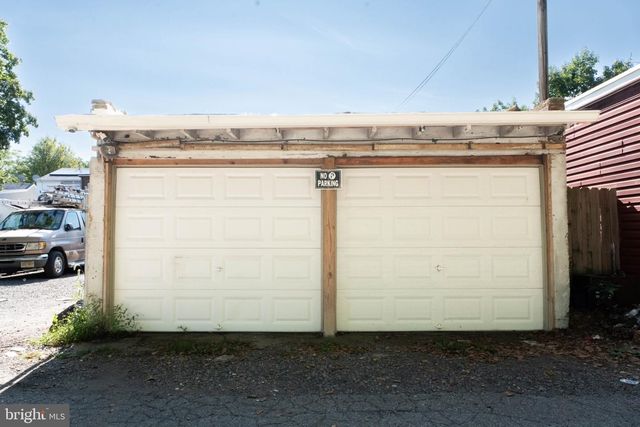 560 SECOND ST, Trenton, NJ 08611