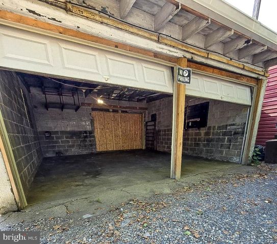 560 SECOND ST, Trenton, NJ 08611