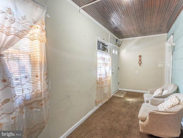 560 SECOND ST, Trenton, NJ 08611
