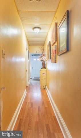 560 SECOND ST, Trenton, NJ 08611