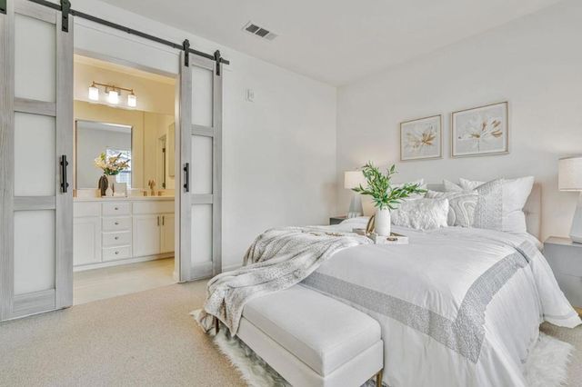 100 Live Oak Way 104, Belmont, CA 94002