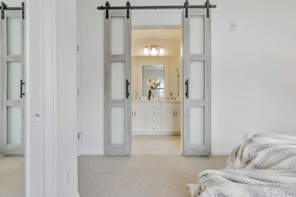 Image 24 of property listing at 100 Live Oak Way 104, Belmont, CA 94002