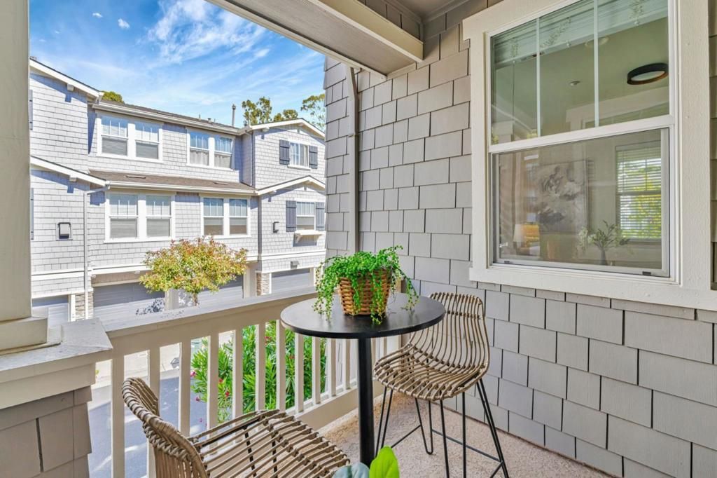 Image 28 of property listing at 100 Live Oak Way 104, Belmont, CA 94002