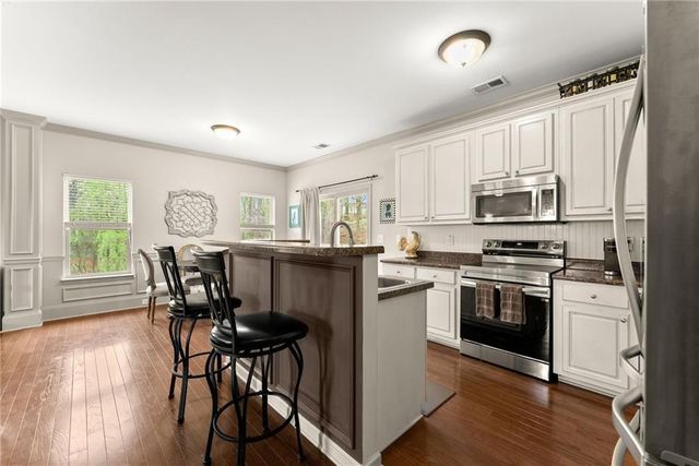 2185 Elysian Circle, Gainesville, GA 30501