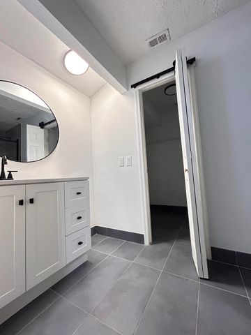 693 SW Nichols Terrace, Port St. Lucie, Port St Lucie, FL 34953