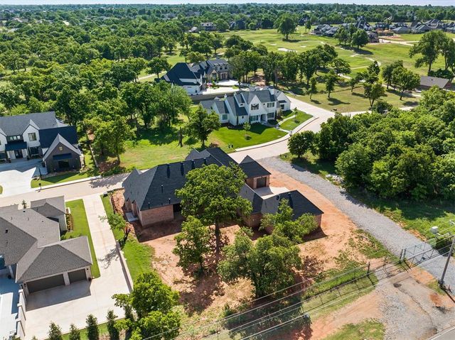 6201 Canopy Lane, Edmond, OK 73025