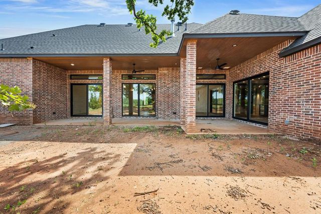 6201 Canopy Lane, Edmond, OK 73025