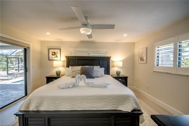 1022 Lindgren BLVD, Sanibel, FL 33957
