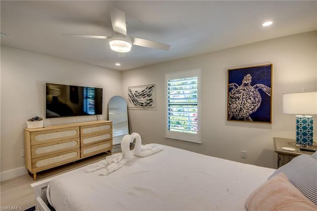 1022 Lindgren BLVD, Sanibel, FL 33957