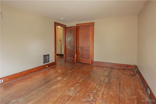 411 Washburn Street, Lockport City, NY 14094