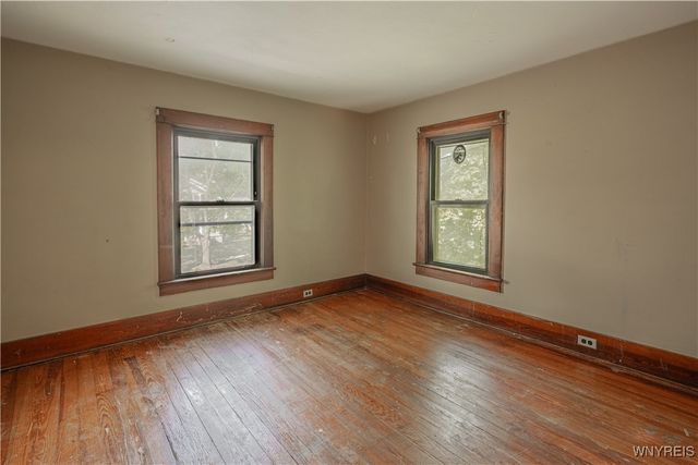 411 Washburn Street, Lockport City, NY 14094