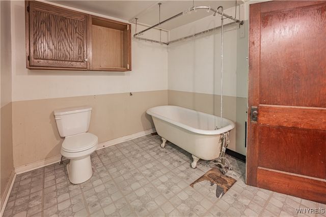 411 Washburn Street, Lockport City, NY 14094