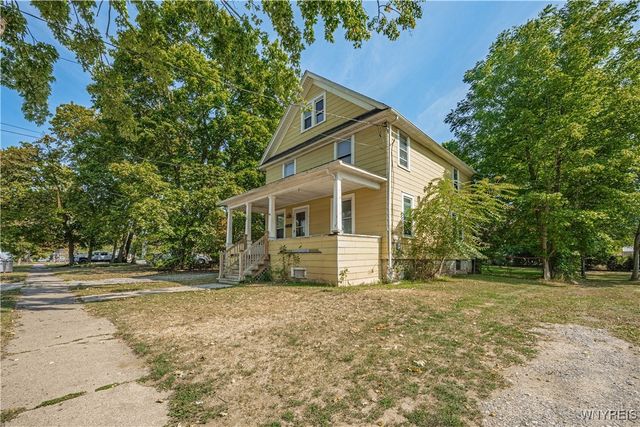 411 Washburn Street, Lockport City, NY 14094