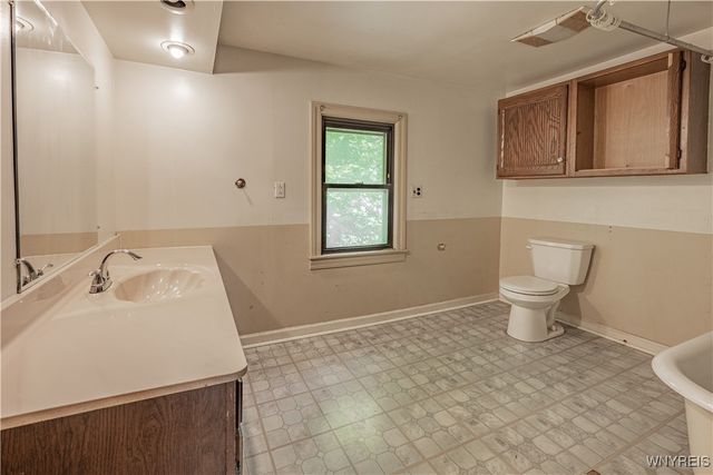 411 Washburn Street, Lockport City, NY 14094