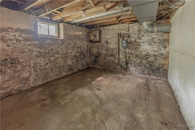 411 Washburn Street, Lockport City, NY 14094