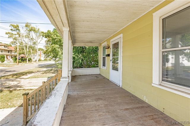 411 Washburn Street, Lockport City, NY 14094