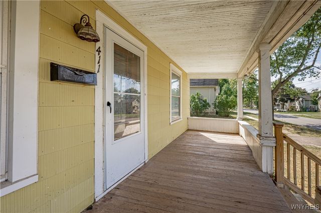 411 Washburn Street, Lockport City, NY 14094