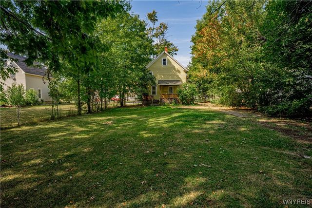 411 Washburn Street, Lockport City, NY 14094