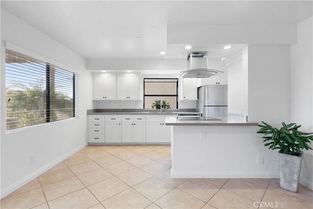 454 Seaward Road, Corona Del Mar, CA 92625