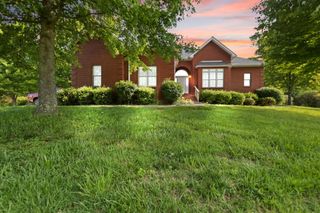 225 Hilltop Road, East Bernstadt, KY 40729