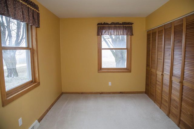 4393 N Duncan Hill Road, Argyle, WI 53504