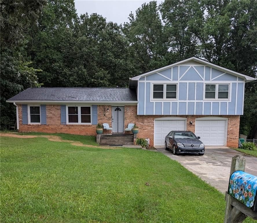4364 Housworth Drive, Lithonia, GA 30038
