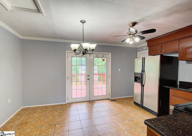 216 Pinefield Drive, Greenville, SC 29605