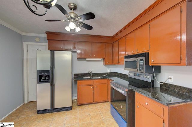 216 Pinefield Drive, Greenville, SC 29605