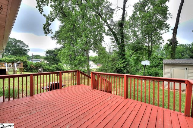216 Pinefield Drive, Greenville, SC 29605