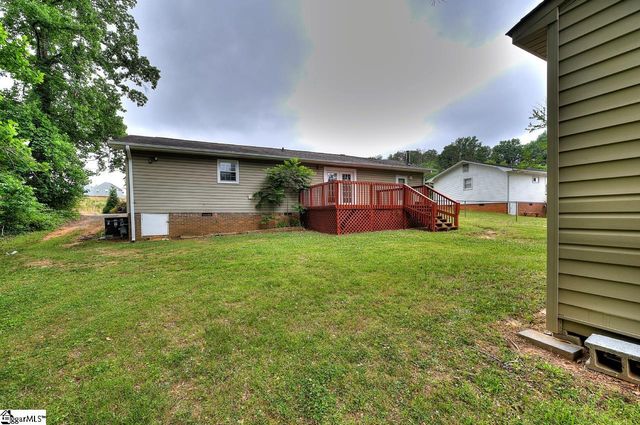 216 Pinefield Drive, Greenville, SC 29605