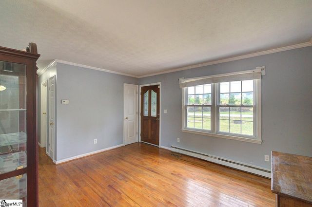 216 Pinefield Drive, Greenville, SC 29605