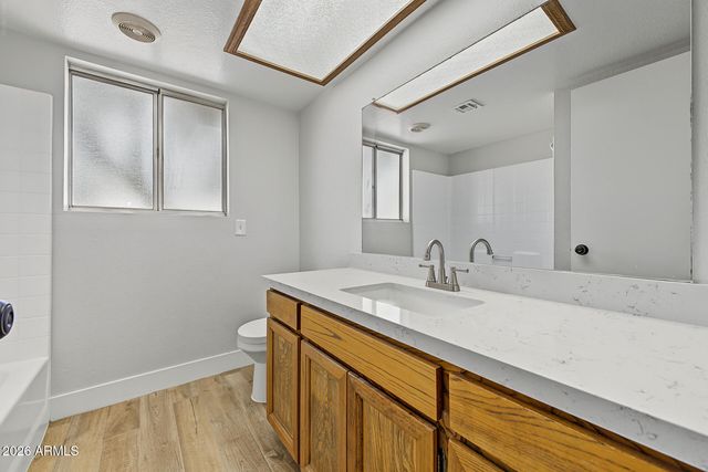 4401 W GELDING Drive, Glendale, AZ 85306