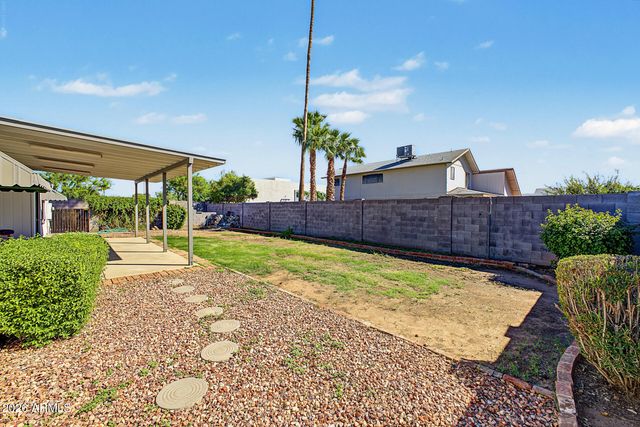 4401 W GELDING Drive, Glendale, AZ 85306