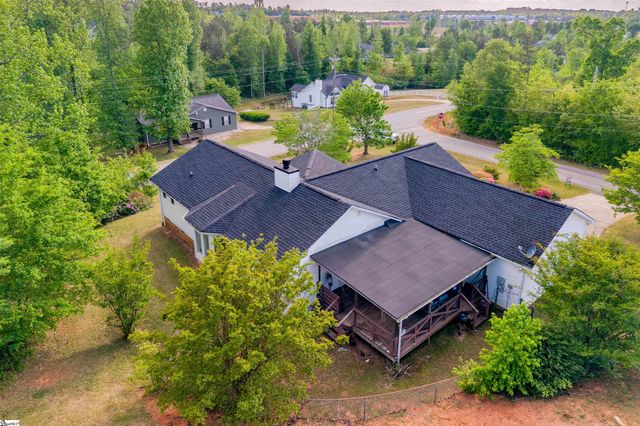 200 Leila Street, Seneca, SC 29678