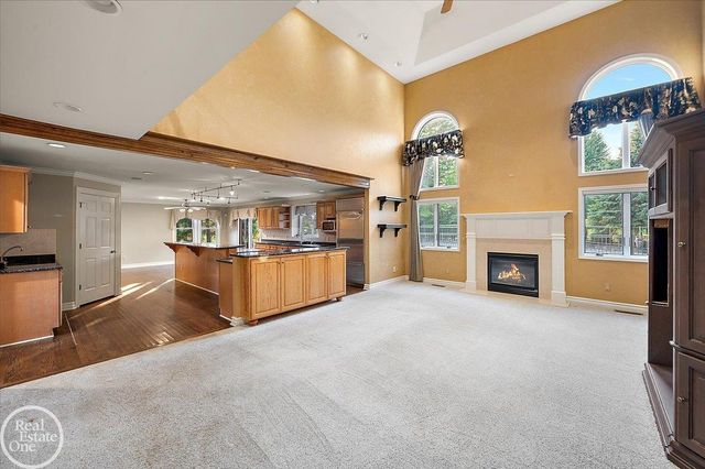 8849 Heatherwood Court, Washington Twp, MI 48095