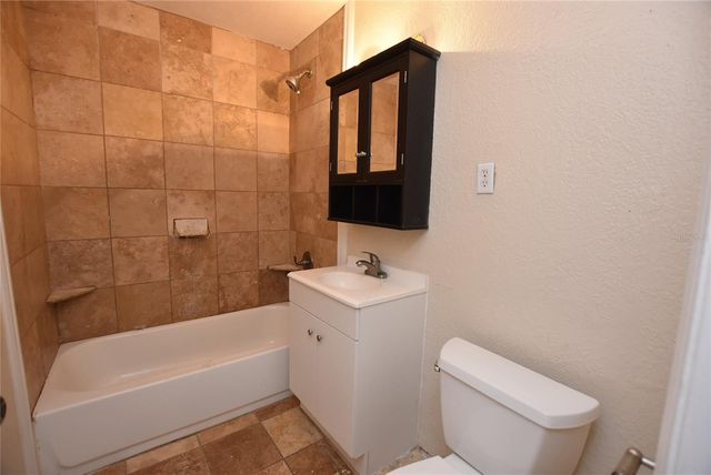 1804 ELK DRIVE, Lakeland, FL 33801