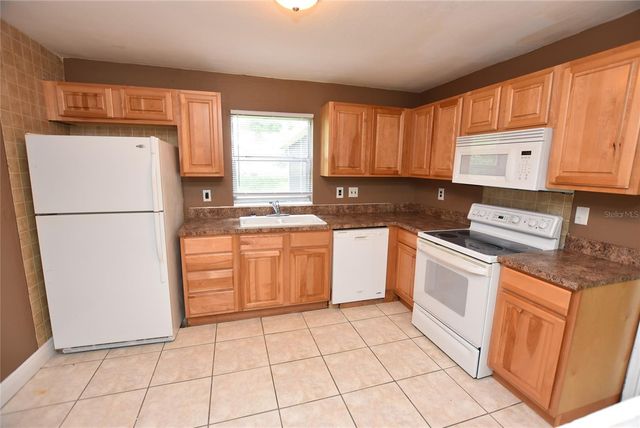 1804 ELK DRIVE, Lakeland, FL 33801