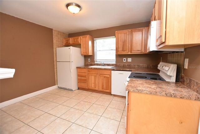 1804 ELK DRIVE, Lakeland, FL 33801