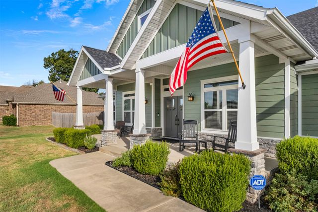 802 Trisha Lane, Prairie Grove, AR 72753
