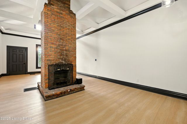 1819 S Preston St, Louisville, KY 40217