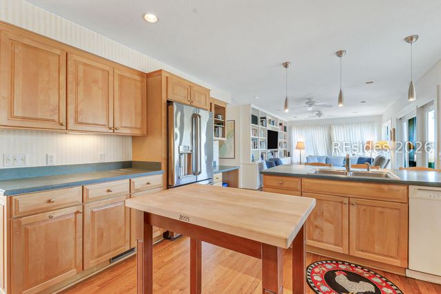 4 Bald Eagle Rd W, Hilton Head Island, SC 29928