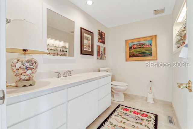 4 Bald Eagle Rd W, Hilton Head Island, SC 29928