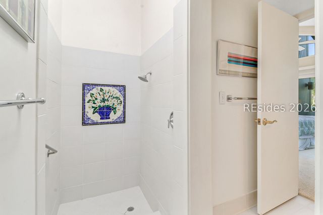 4 Bald Eagle Rd W, Hilton Head Island, SC 29928