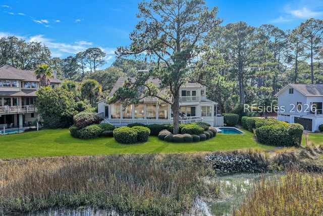 4 Bald Eagle Rd W, Hilton Head Island, SC 29928