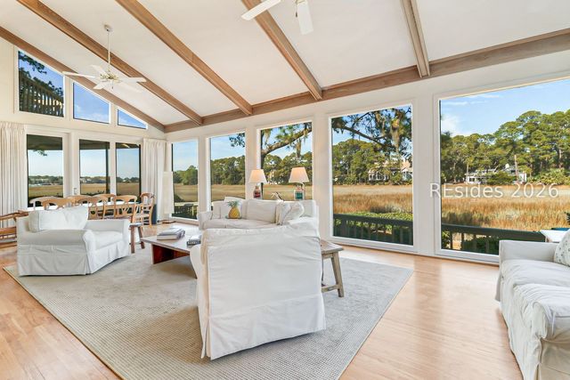 4 Bald Eagle Rd W, Hilton Head Island, SC 29928
